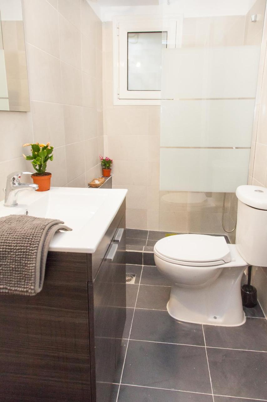 Glyfada Square Modern And Cozy Apartment Voúla エクステリア 写真