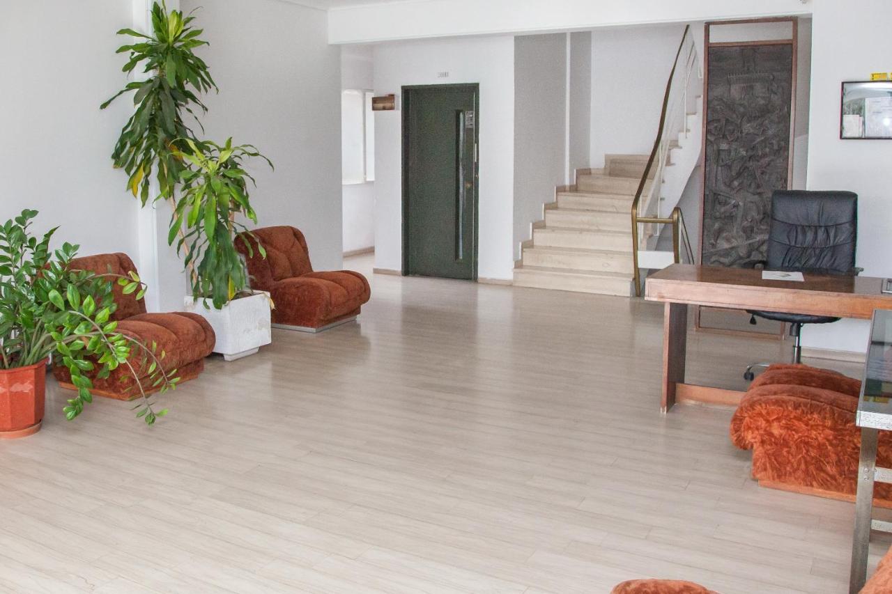 Glyfada Square Modern And Cozy Apartment Voúla エクステリア 写真